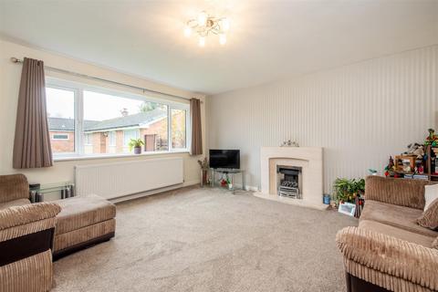 7 Lyndale Close, Leyland, PR25 3DT