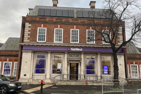 Office to rent, 536 Valley Rd Nottingham NG5 1FL