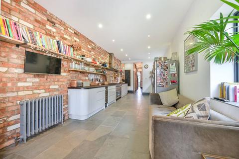 undefined, Chambers Lane, Willesden Green, London, NW10