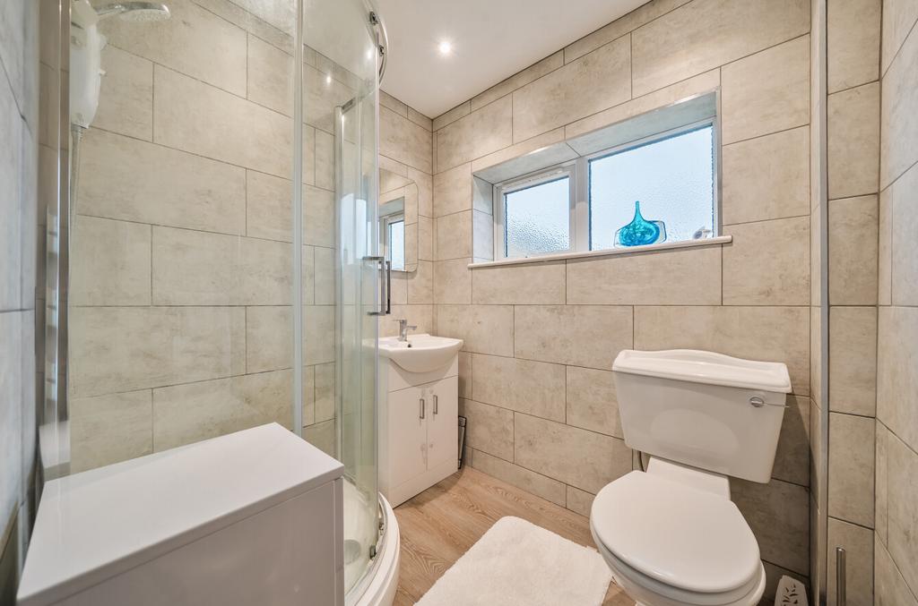 1374219-8-69049ab...