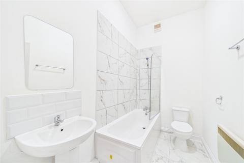 undefined, Kings Road, Reading, Berkshire, RG1