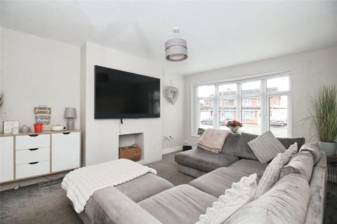 4 bedroom semi-detached house for sale, Bearsden Crescent, Leicestershire LE10