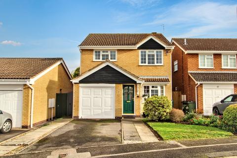 3 bedroom detached house for sale, Sanderson Close, Leicester LE8