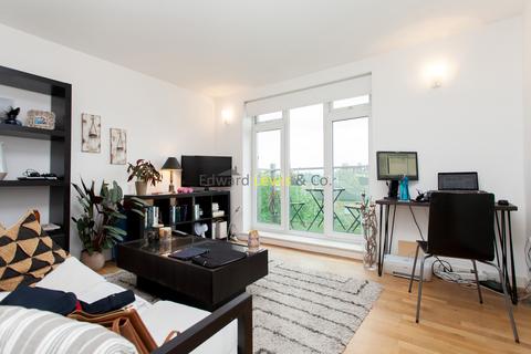 undefined, Downs Lane, London E5