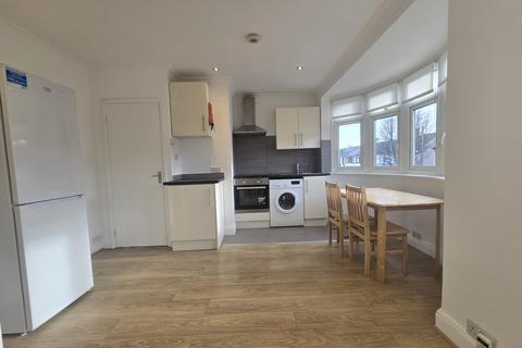 1 bedroom apartment to rent, Staines Road, Ilford IG1