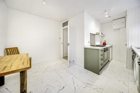 undefined, Clifford Avenue, East Sheen, SW14