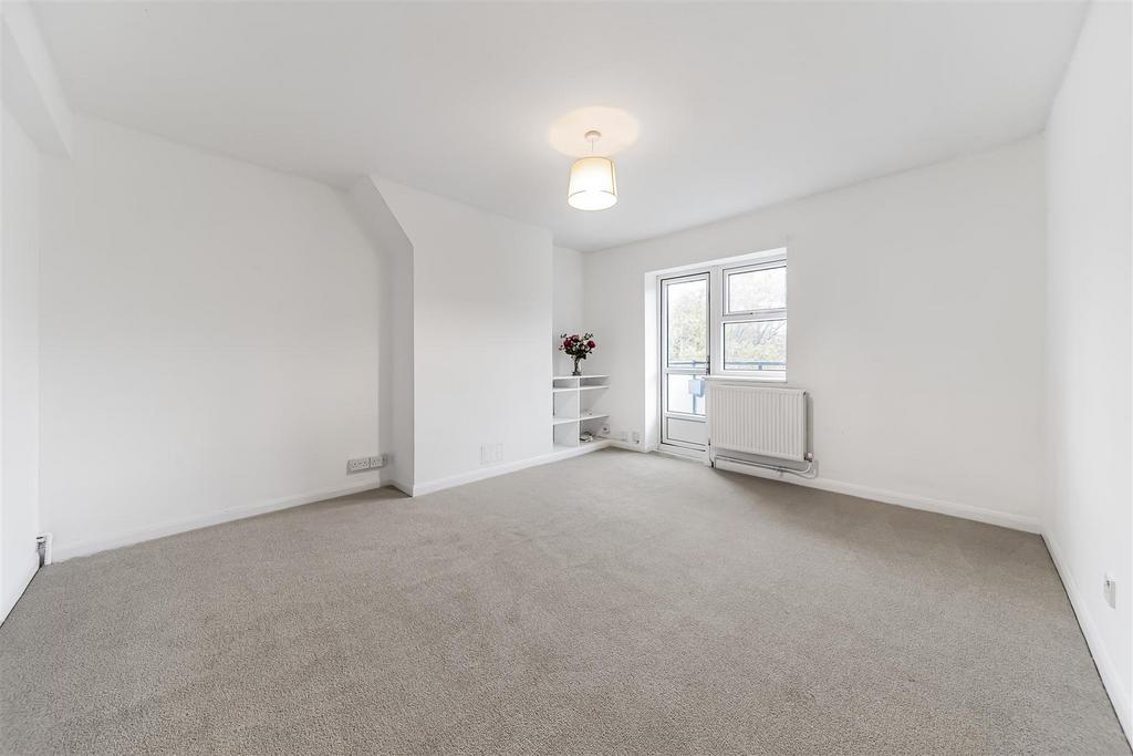 James Anderson Sheen Sales 104 Chertsey Court Clif