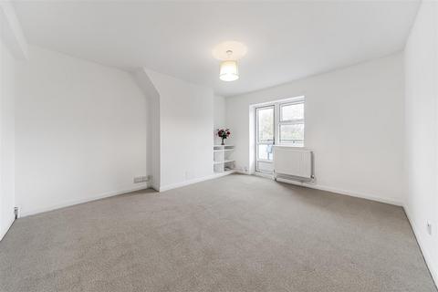 undefined, Clifford Avenue, East Sheen, SW14