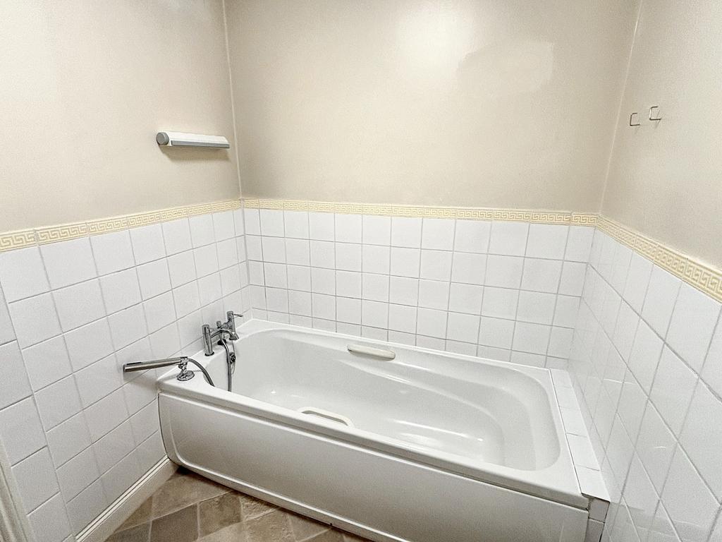 Ground Floor Bathroom