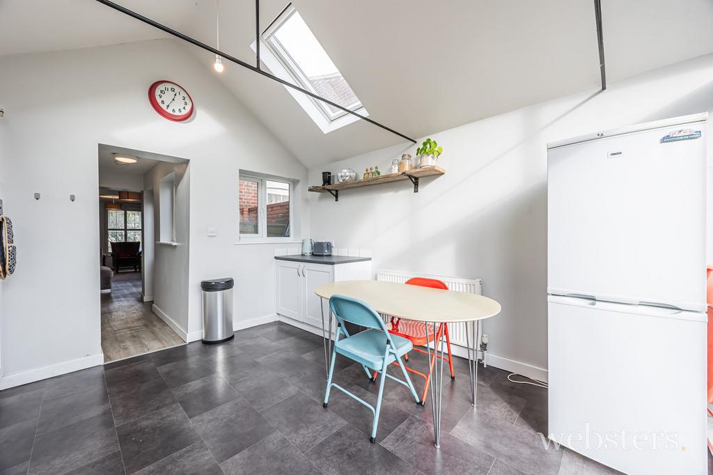 Kitchen / Breakfast Room