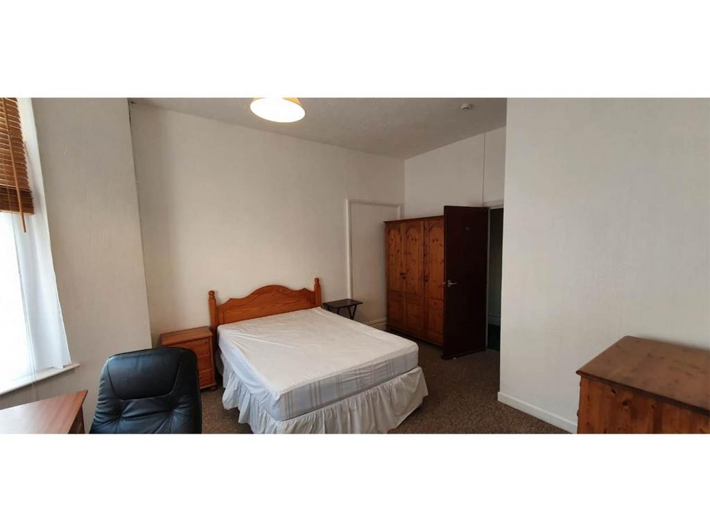 Bedroom (1)