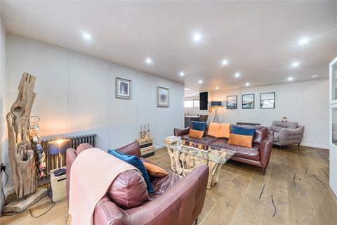 3 bedroom semi-detached house for sale, Lenton Avenue, The Park, Nottingham