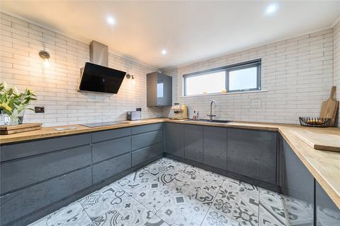 3 bedroom semi-detached house for sale, Lenton Avenue, The Park, Nottingham