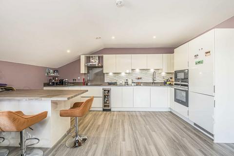 undefined, Dyas Road, Sunbury-On-Thames TW16