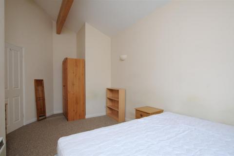 undefined, Wilson Place, Cave Street