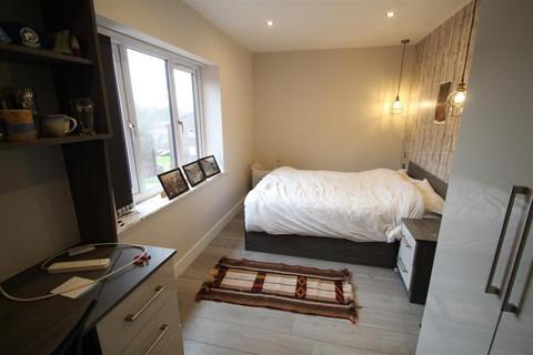 2 bedroom apartment to rent, Hartisca Residence, Hartwell Road, Hyde Park, Leeds, LS6 1R