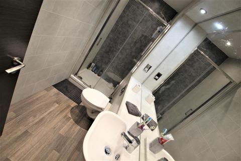 2 bedroom apartment to rent, Hartisca Residence, Hartwell Road, Hyde Park, Leeds, LS6 1R