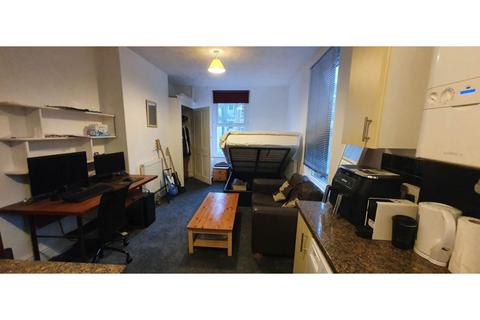 1 bedroom flat to rent, Glynrhondda Street (Flat 2) , Cathays, Cardiff