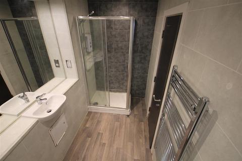 2 bedroom apartment to rent, Hartisca Residence, Hartwell Road, Hyde Park, Leeds