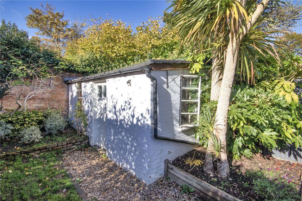Outbuilding