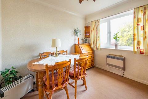 undefined, Castle Close, Birstall