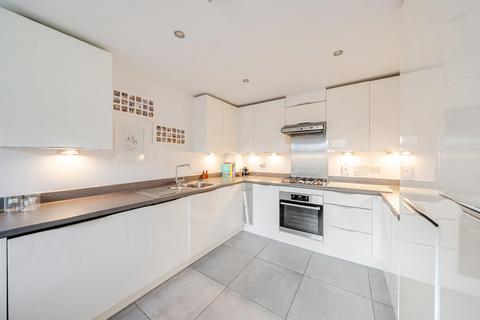 undefined, Finch Green, Caddington, LU1