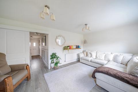 undefined, Finch Green, Caddington, LU1