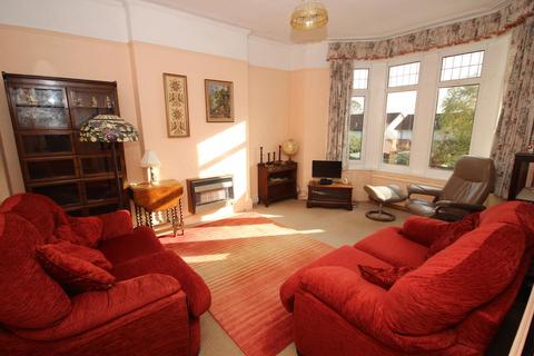 2 bedroom maisonette for sale, Highfield Road, Lakeside, Cardiff
