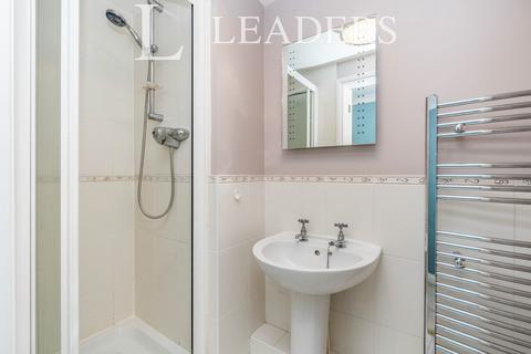 2 bedroom flat to rent, Highfields, 56 Richmond Gardens, SO17