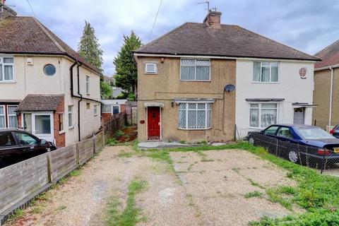 4 bedroom semi-detached house to rent, Micklefield Road, High Wycombe HP13