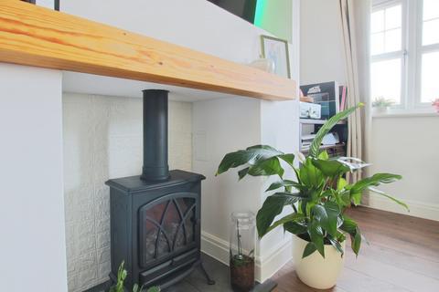 4 bedroom semi-detached house for sale, Pools Brook Park, Hull, HU7 3GE