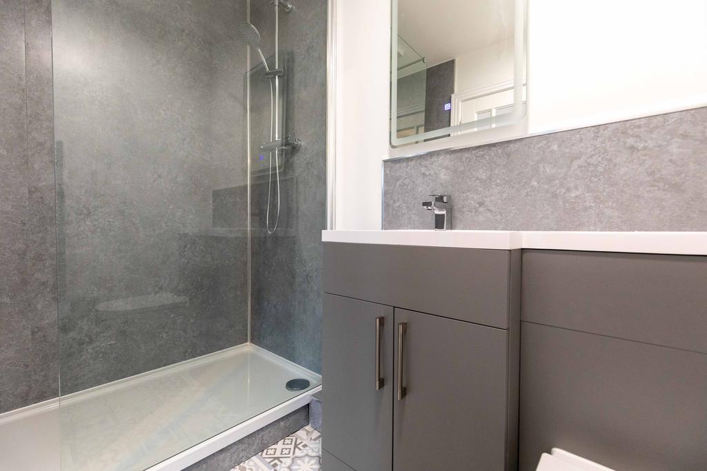 Bedroom One Ensuite
