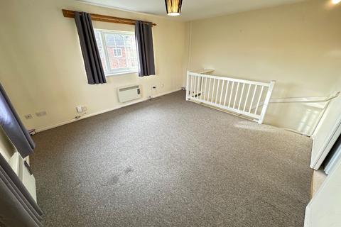 undefined, Lindsay Road, Luton, Bedfordshire, LU2 9SR