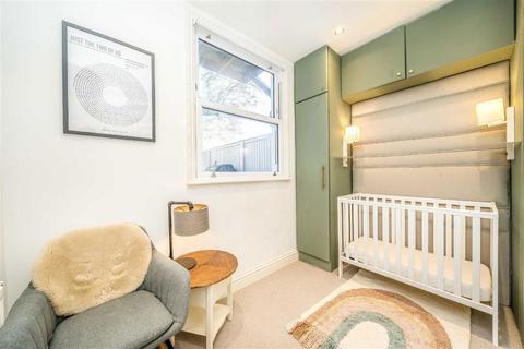 undefined, Royal Road, Teddington TW11