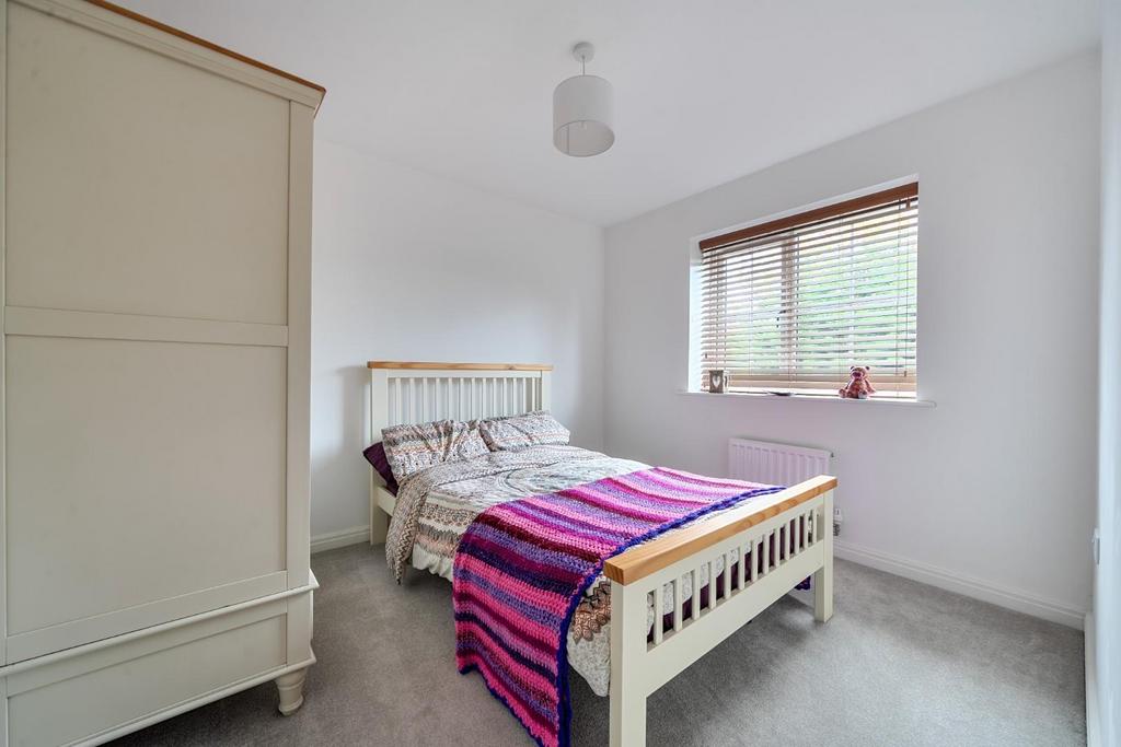 Bedroom 2.jpg