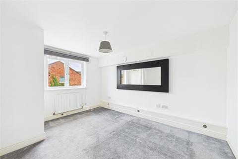 undefined, Dedworth Road, Windsor, Berkshire, SL4