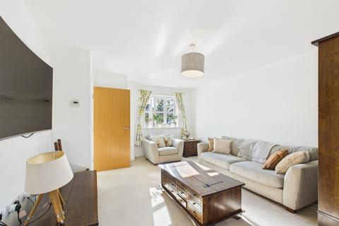 4 bedroom semi-detached house for sale, Snowden Close, Beverley,  HU17 0WG