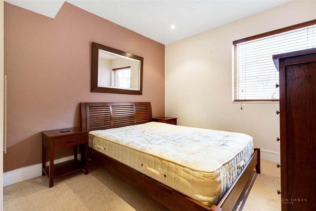 Bedroom.jpg