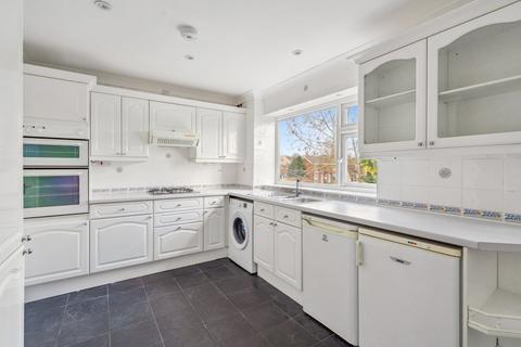 2 bedroom maisonette to rent, St Davids Close, Iver SL0