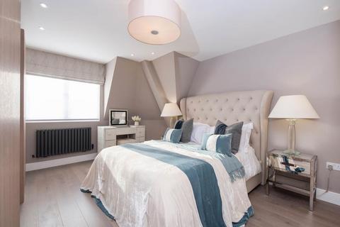 3 bedroom apartment to rent, Woodlands, London