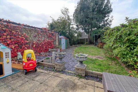 3 bedroom semi-detached house for sale, Little Clacton CO16