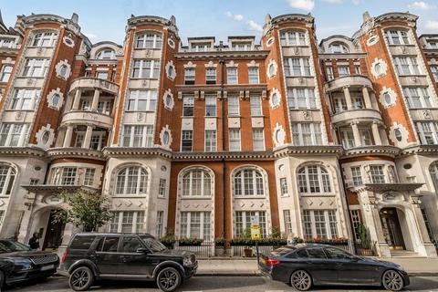 undefined, Basil Street, Knightsbridge, London, SW3