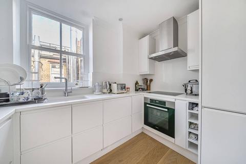 4 bedroom flat to rent, Basil Street, Knightsbridge, London, SW3