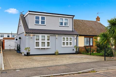 undefined, Nutcombe Crescent, Rochford, Essex, SS4