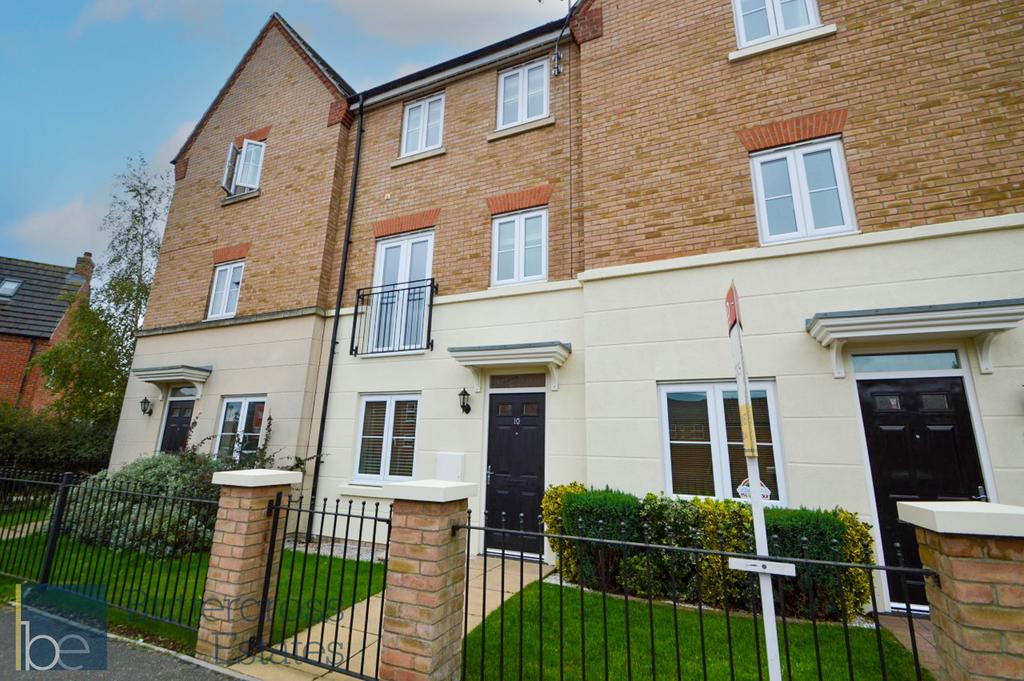 Robins Crescent