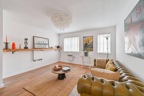 undefined, Lownes Courtyard, Hither Green, London, SE13