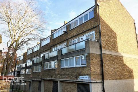 3 bedroom maisonette for sale, Woodvale Walk, LONDON