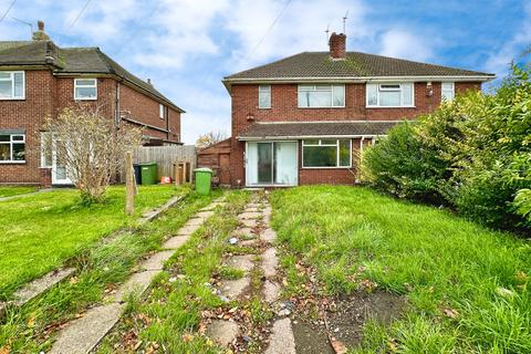 3 bedroom semi-detached house to rent, Darlaston Road, Wednesbury WS10