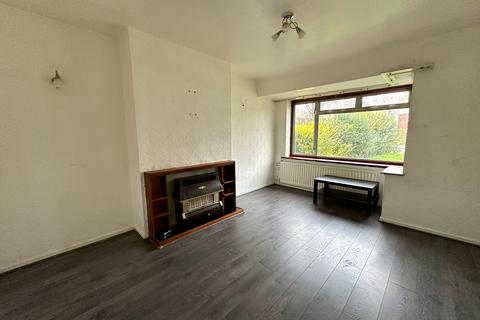 3 bedroom semi-detached house to rent, Darlaston Road, Wednesbury WS10