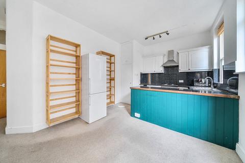 2 bedroom flat for sale, Hammersmith Bridge Road, London, W6